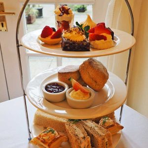 Collection Afternoon Tea /Garden Party Buffet for 10