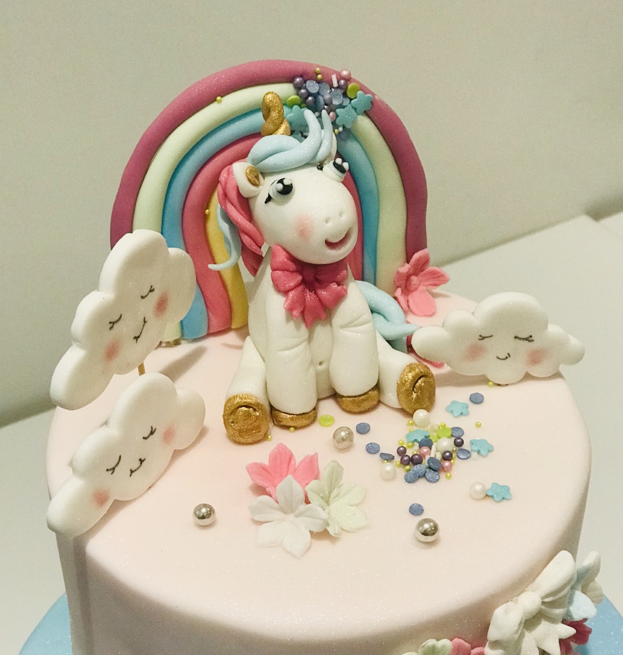 Unicorn & Rainbow Party Cake